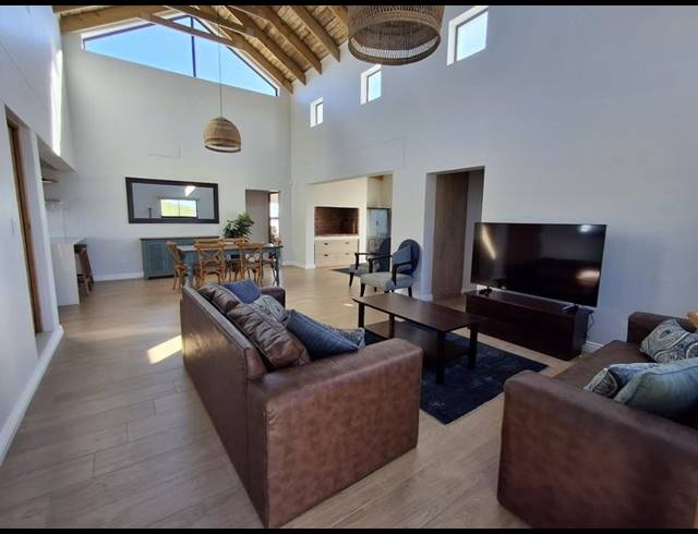 3 BEDROOM HOUSE FOR SALE IN ST HELENA VIEWS